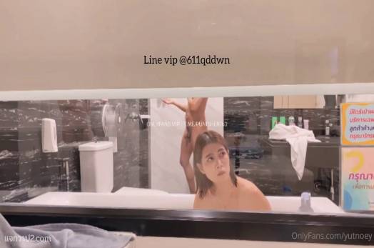 น้องเนยสาวขี้เงี่ยนมาเย็ดเสียวกับหนุ่มบางแสน มาจับเย็ดแหวกขาเย็ด yutnoey กระแทกหีร่อนเอวสุดแจ่มๆ มาซอยหีกันในห้องโรงแรมโยกควยกันอย่างมันส์ นวดนมโครตดีลีลาอย่างเด็ดเย็ดเสียวจัดๆ